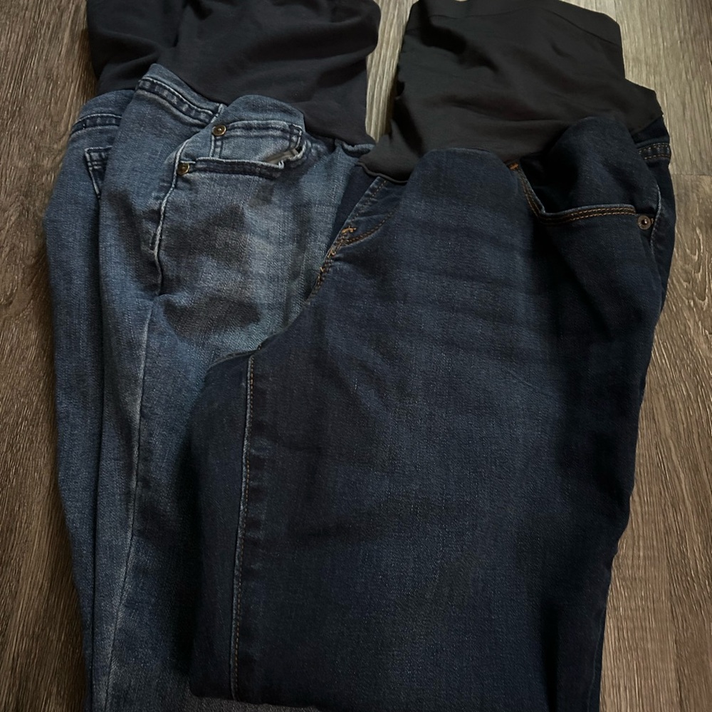 Maternity Skinny Jeans with floral maternity shirt bundle